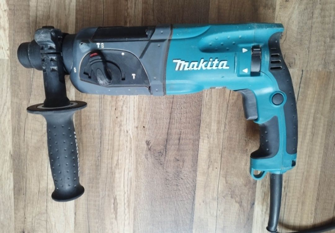 Młotowiertarka Makita hr2470