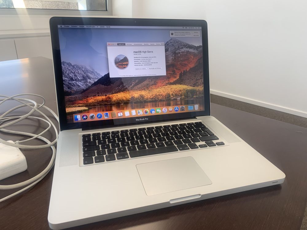 Portátil MacBook Pro 15 - i7