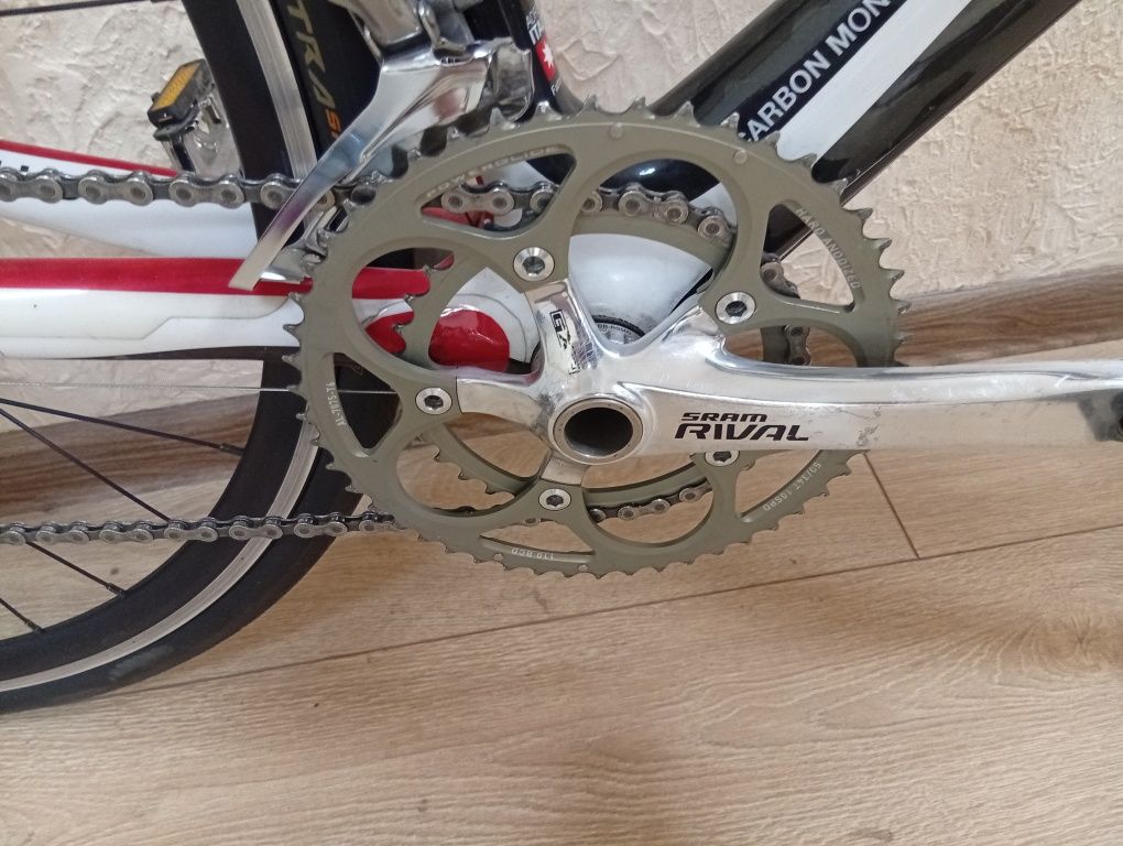 Pinarello Quattro. шоссейный велосипед