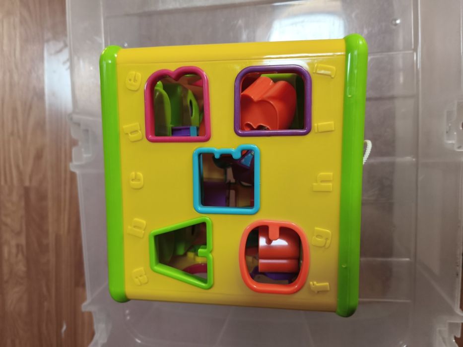 Cubo didático para crianças