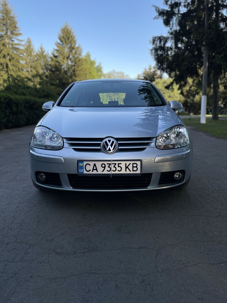 Volkswagen Golf  5