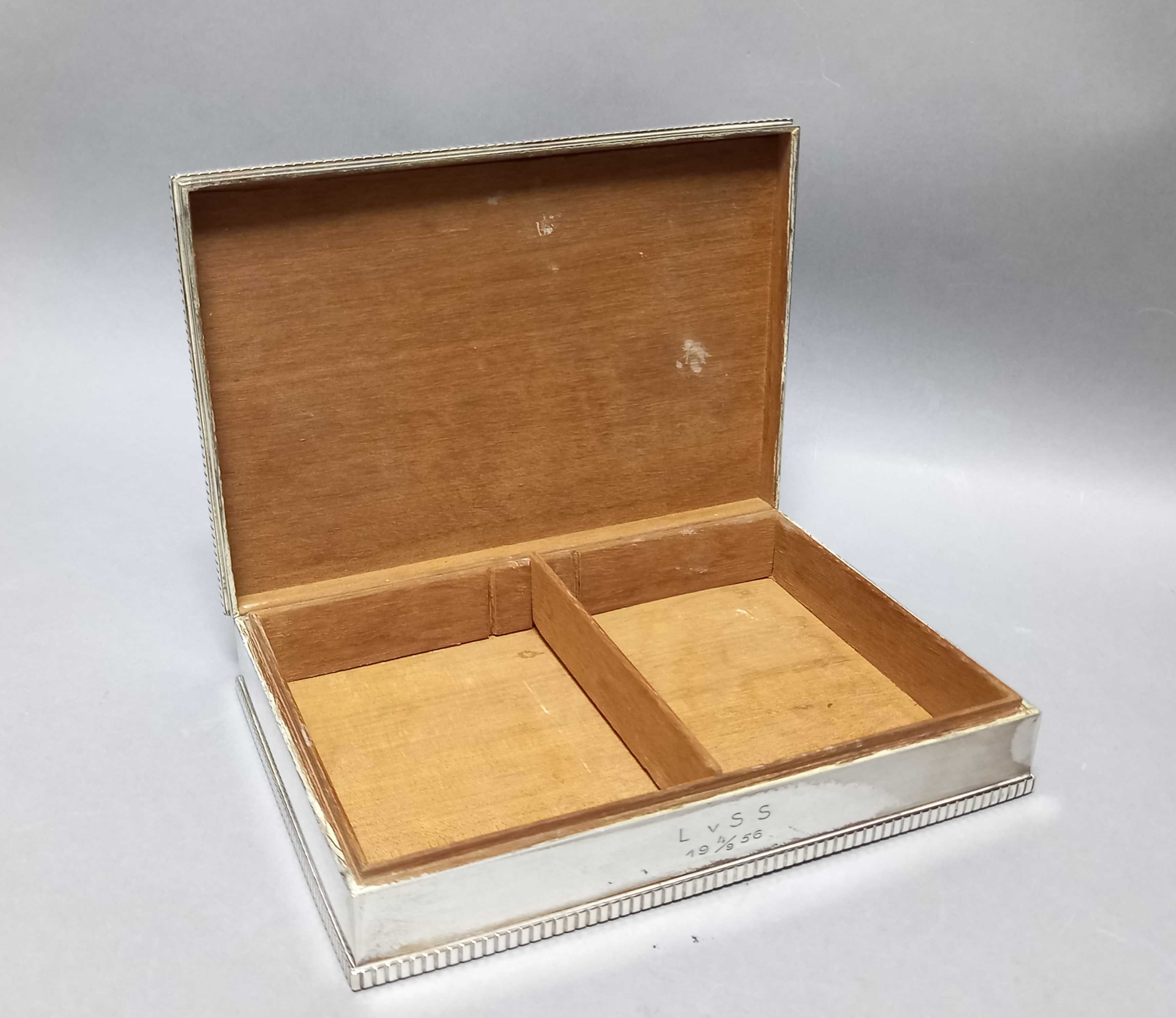 Humidor, srebrna szkatułka na cygara,  srebro 835