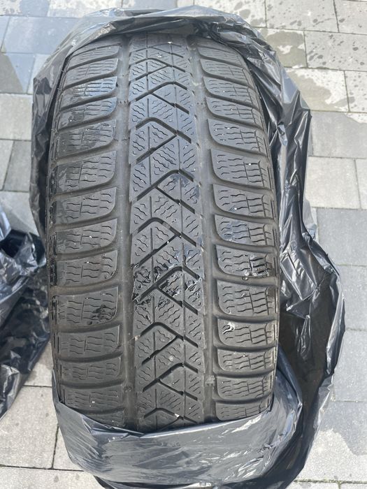 opony zimowe PIRELLI 225/40R19 93H M+S RUN FLAT SottoZero