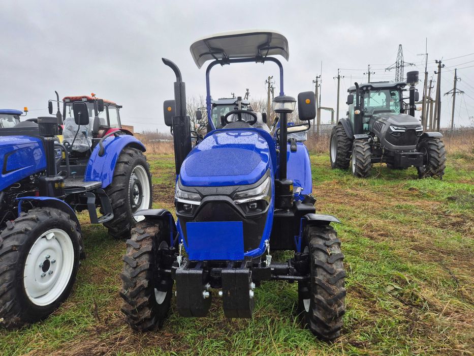 Трактор Файтер Т254 завод рунда с Крышей