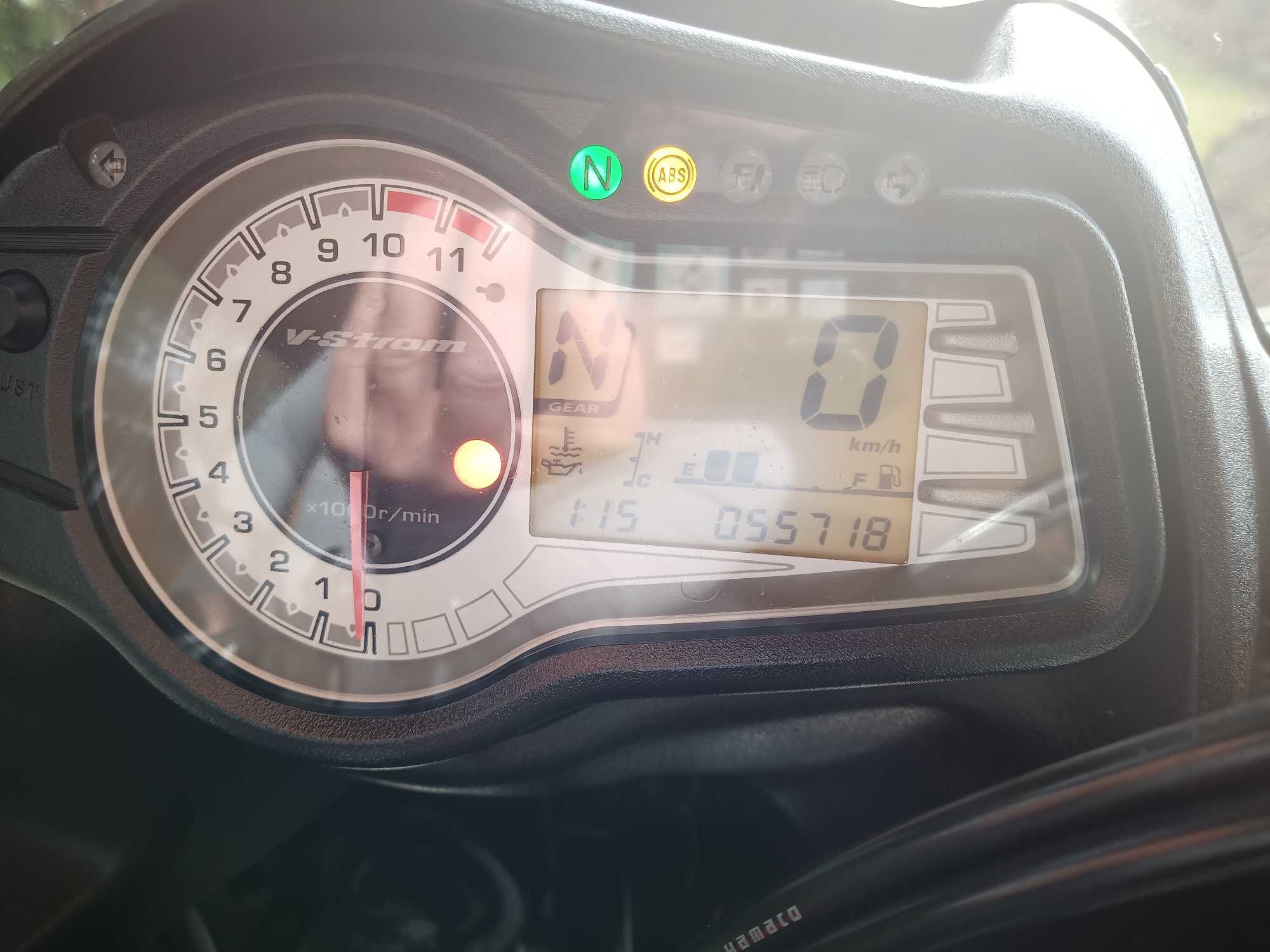 Suzuki V-STROM 650 DL650 NOWY ZESTAW napędowy, NOWE opony.