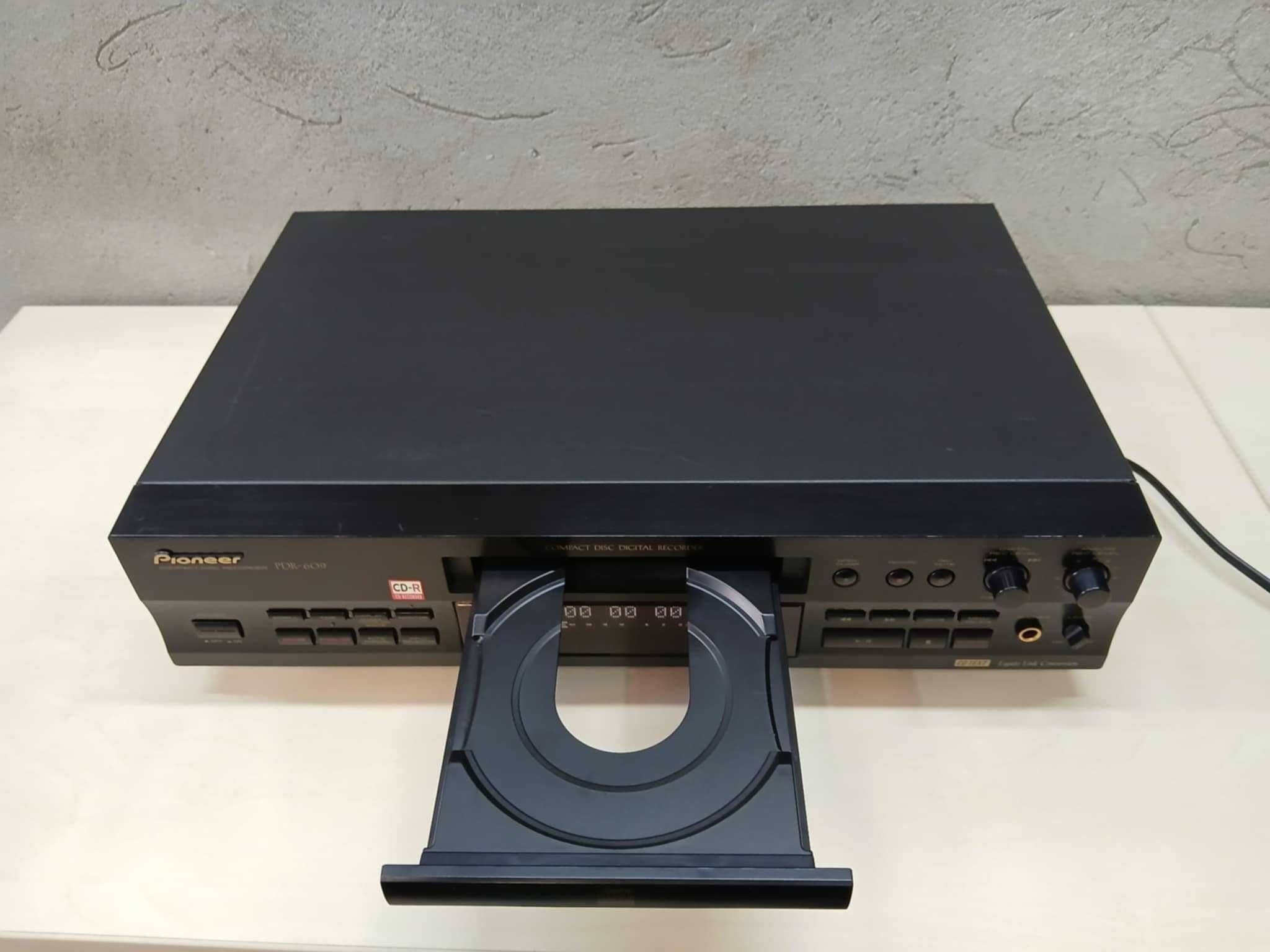 Nagrywarka Odtwarzacz CD-R Pioneer PDR-609