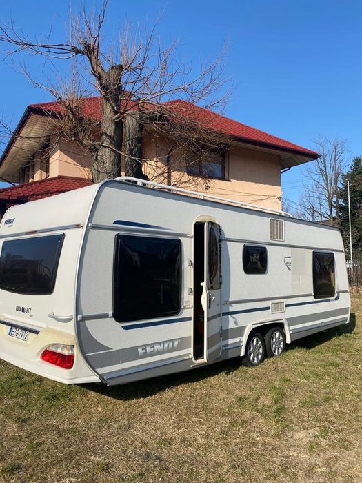 Fendt Diamant VIP 650  Fendt Diamant VIP 650 – luksusowa przyczepa, skóra, Truma, prysznic,