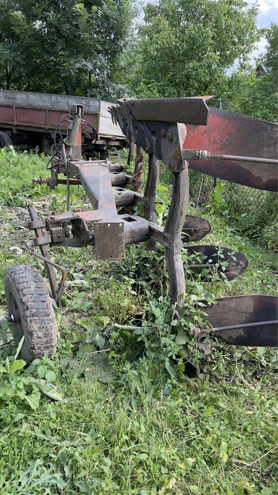 Pługi obrotowe 4 skibowe massey ferguson