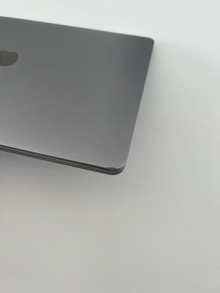 Macbook Pro 13 i5 128Gb SSD