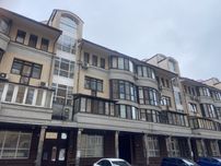 3к на Оболонській набережній, 7