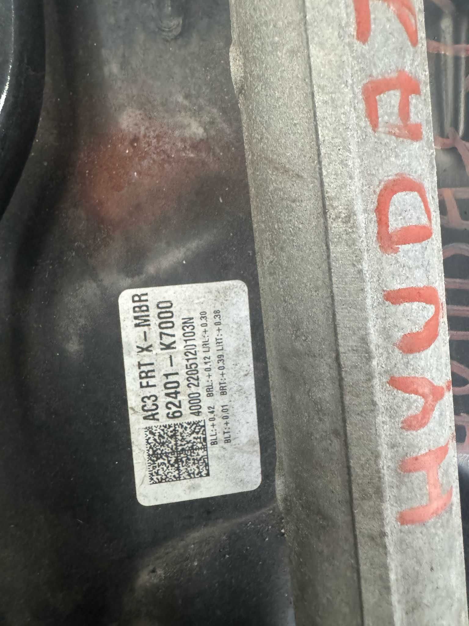 Wózek Hyundai i10 po 2020 roku przedni