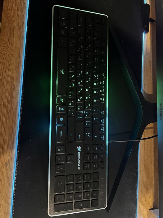 Ігрова Радужна клавіатура Cougar vantar