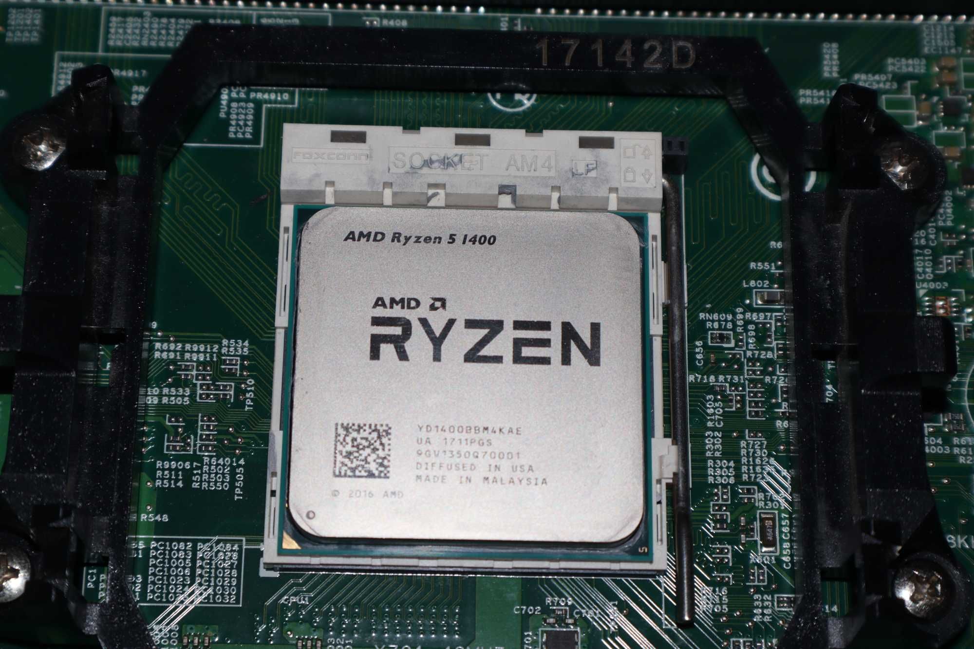 Combo CPU+MB+RAM - Ryzen 5 1400 + Acer B350 + 16Gb DDR4 ￫Aspire GX-281
