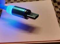 Cabo USB luminoso