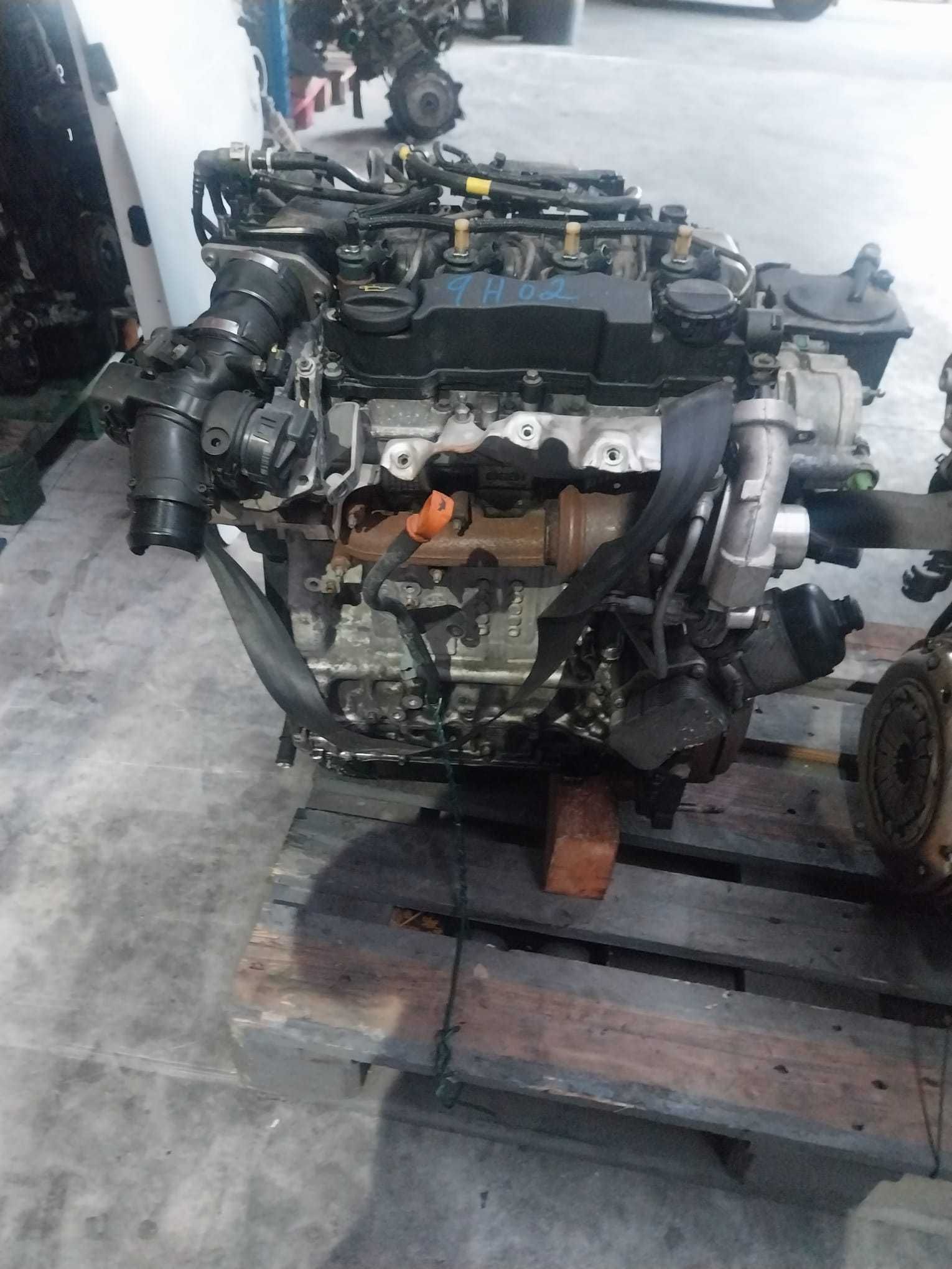Motor citroen / Peugeot 2010 1.6 HDI ref 9h02