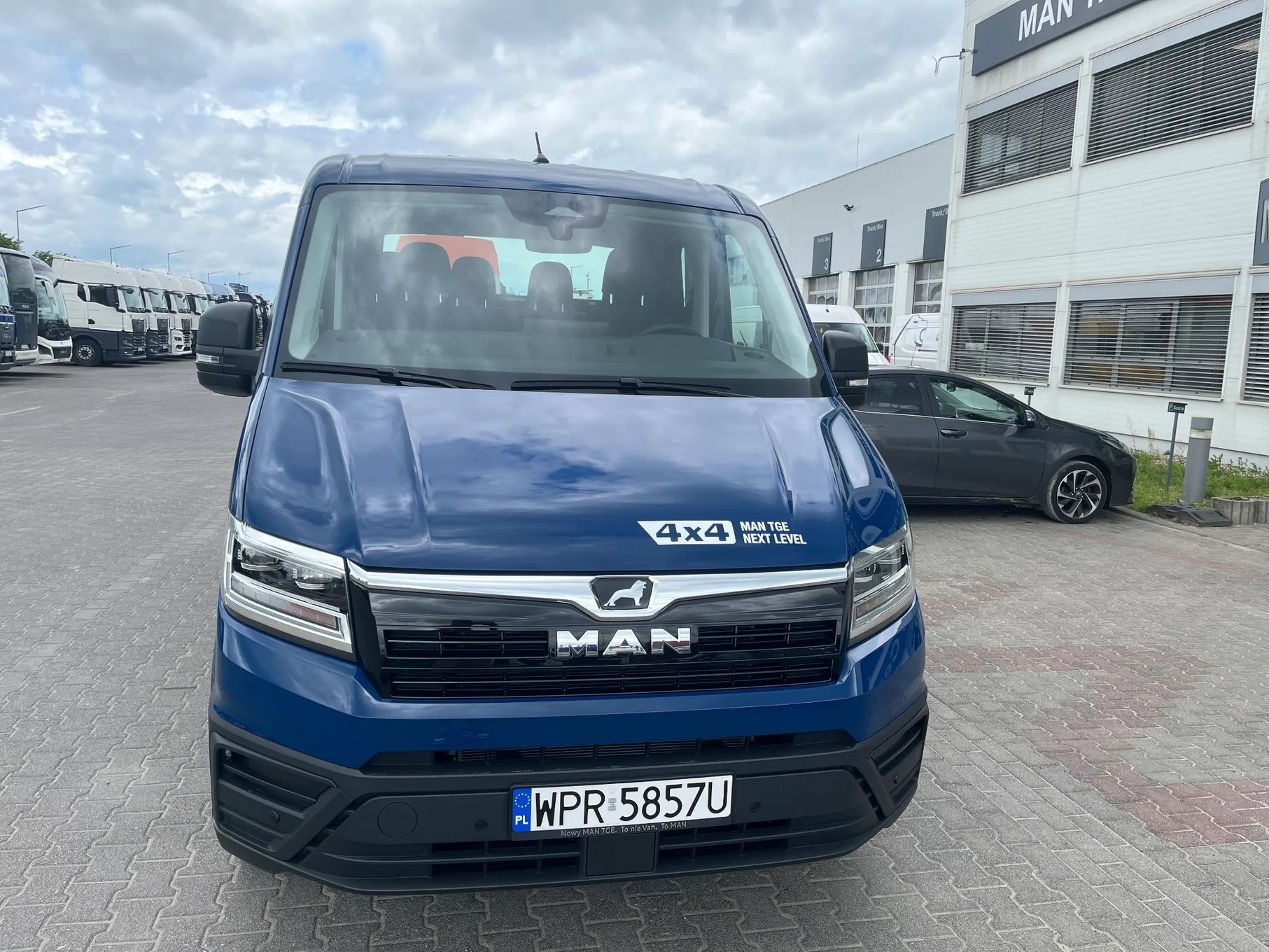 MAN TGE 3.180 4X4 SB  MAN TGE Next Level - dostępny od ręki