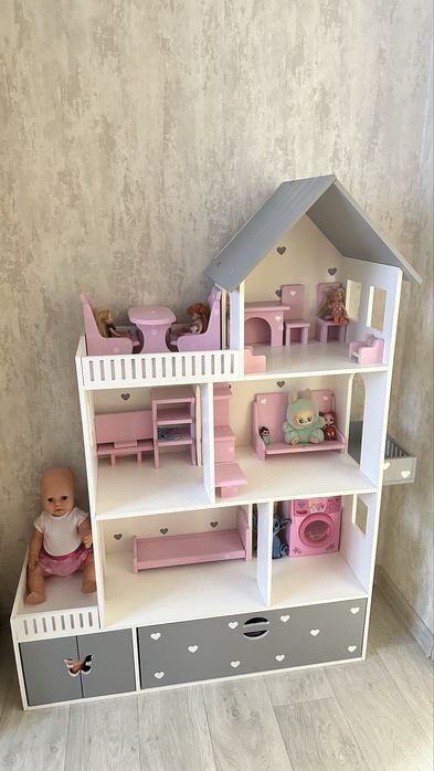 Продам ляльковий дім