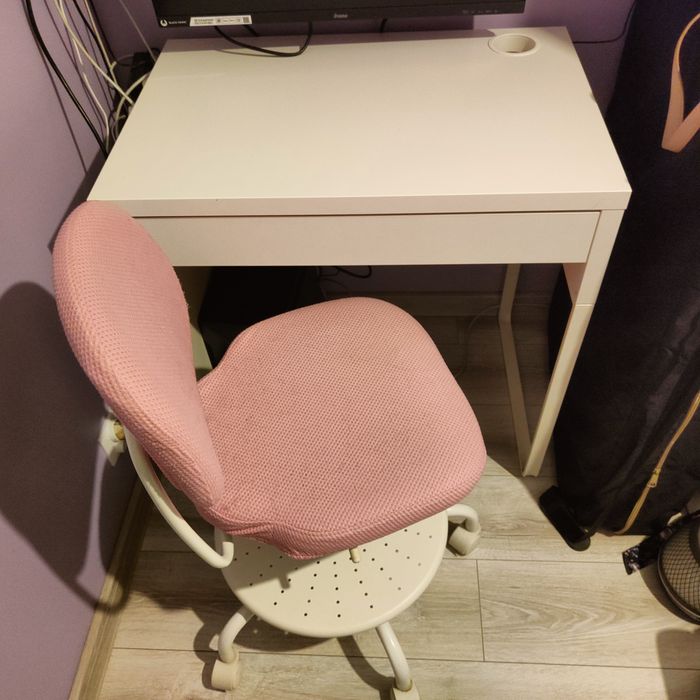 Biurko z krzesłem IKEA
