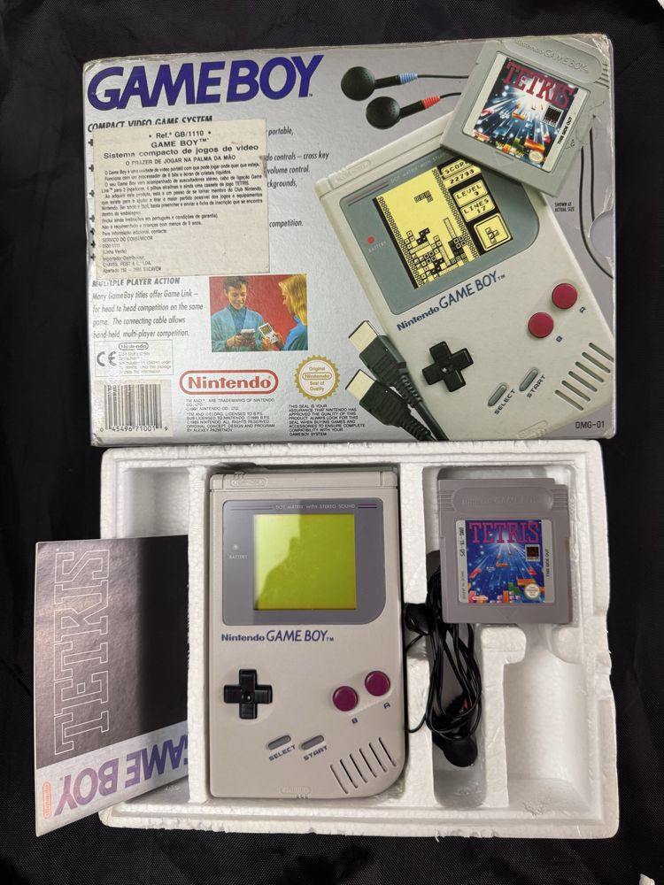 Game boy com caixa