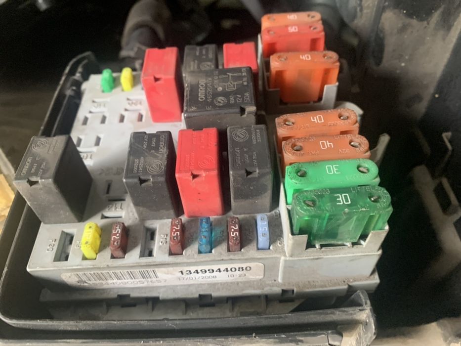 Skrzynka bezpieczników bsi Jumper Boxer Ducato 06-