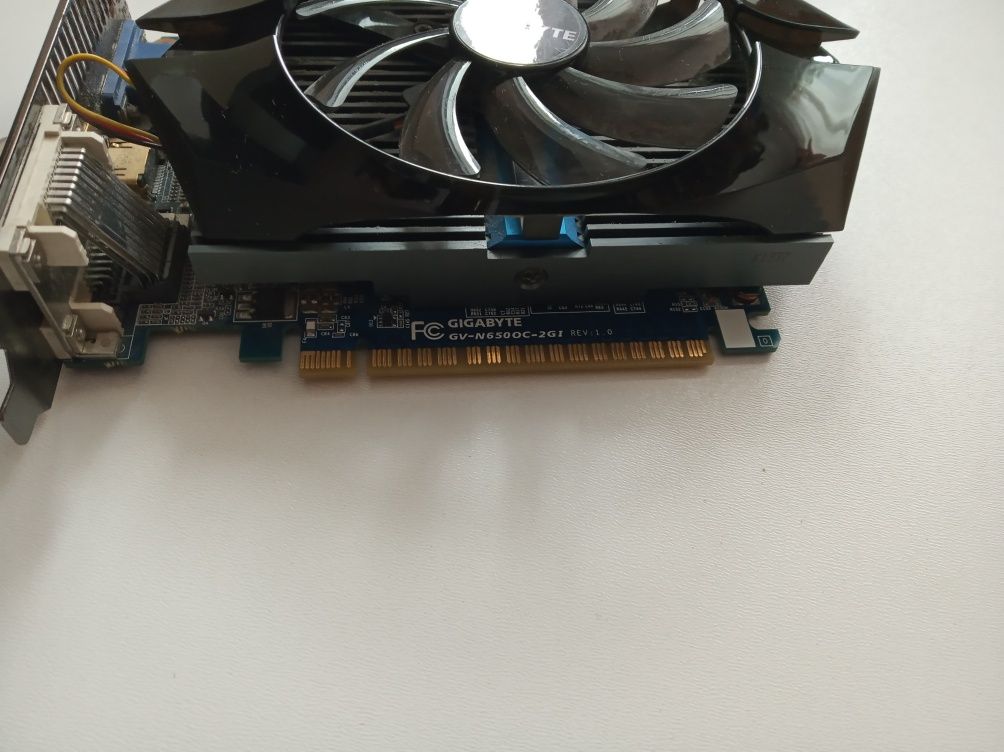 Відеокарта Gigabyte GTX 650 - 2Gb
