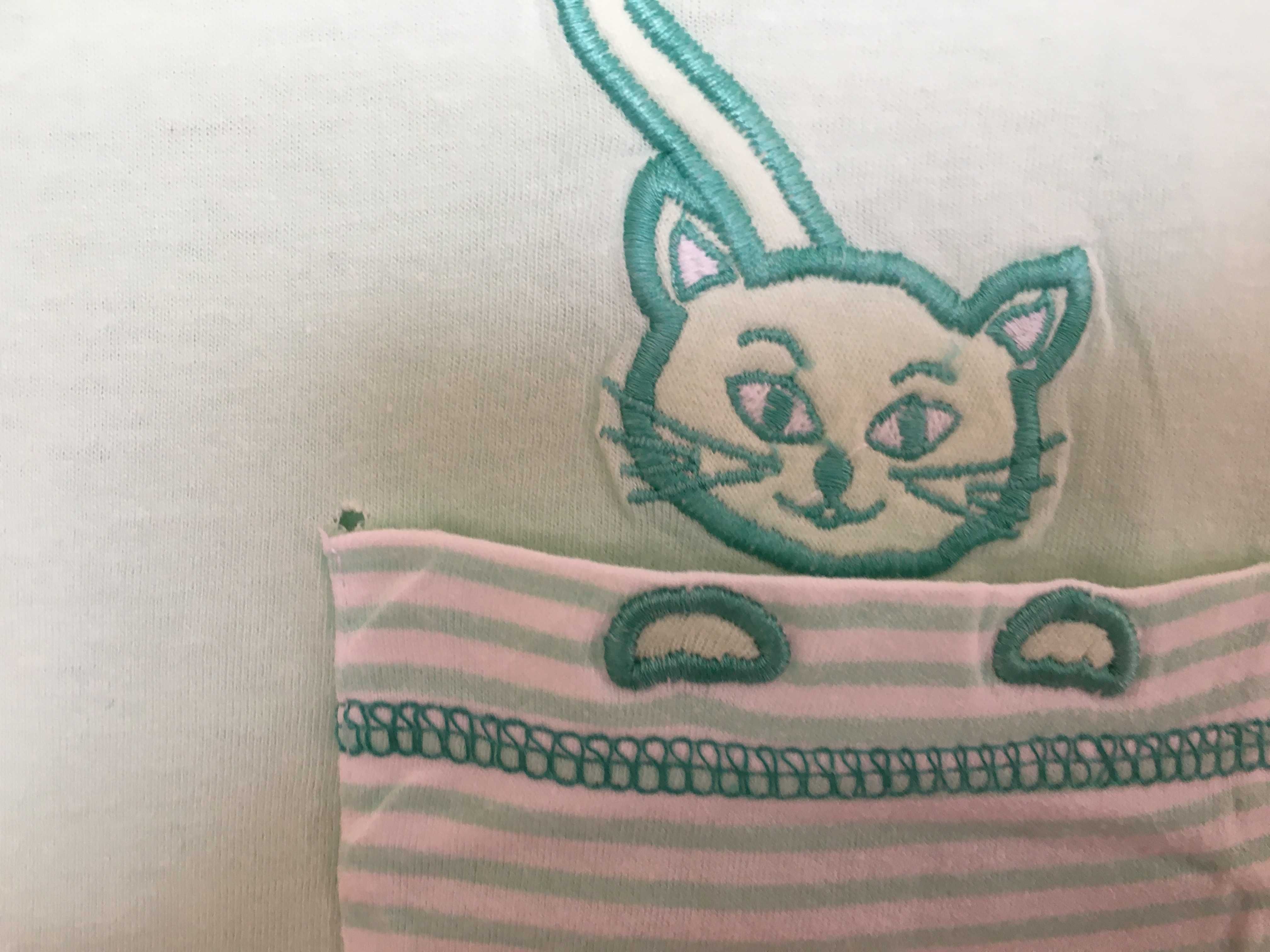 Miętowa bluzeczka, bluzka z krótkim rękawem kotek bawełna 2 latka