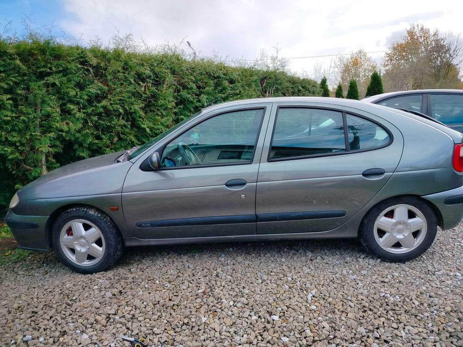 Renault Megane 1.6 benzyna+gaz
