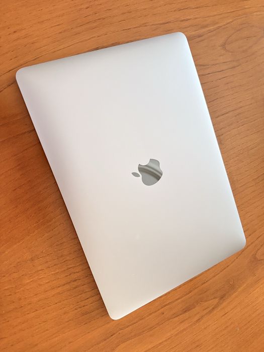 Macbook Pro 13” M1 (2020)