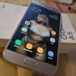Samsung A5 2017  złoty ładny stan