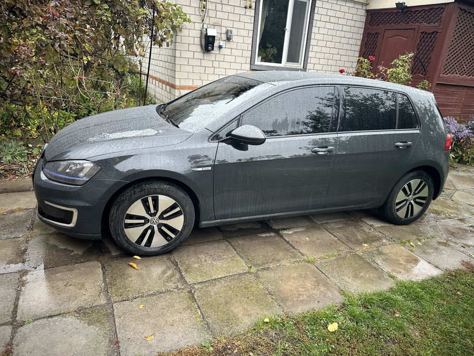 Volkswagen E-Golf 36кВт рестайлінг 2017 рік