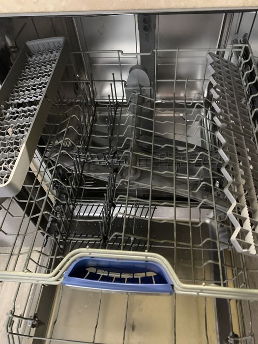 Посудомоечная машина BOSCH