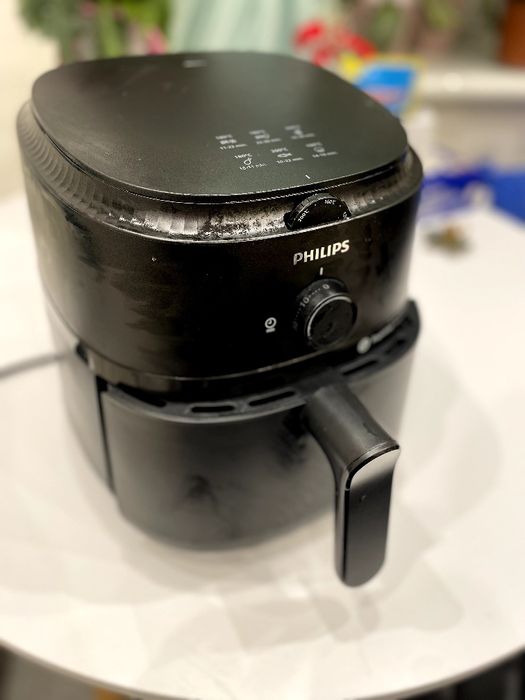 Продам мультипіч Philips (аерофритюрницю)