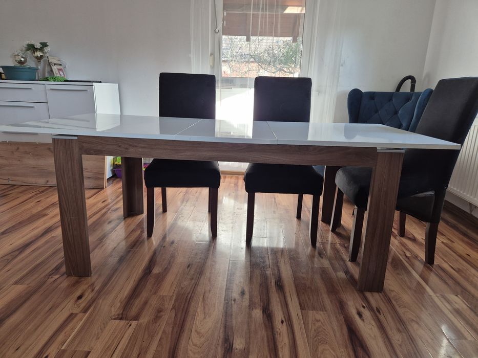 Stół biały połysk do jadalni