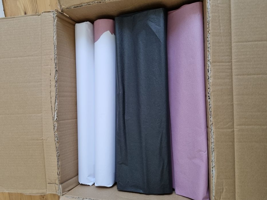 Papier pakowy półpergamin bibuła czarna różowa eozyna