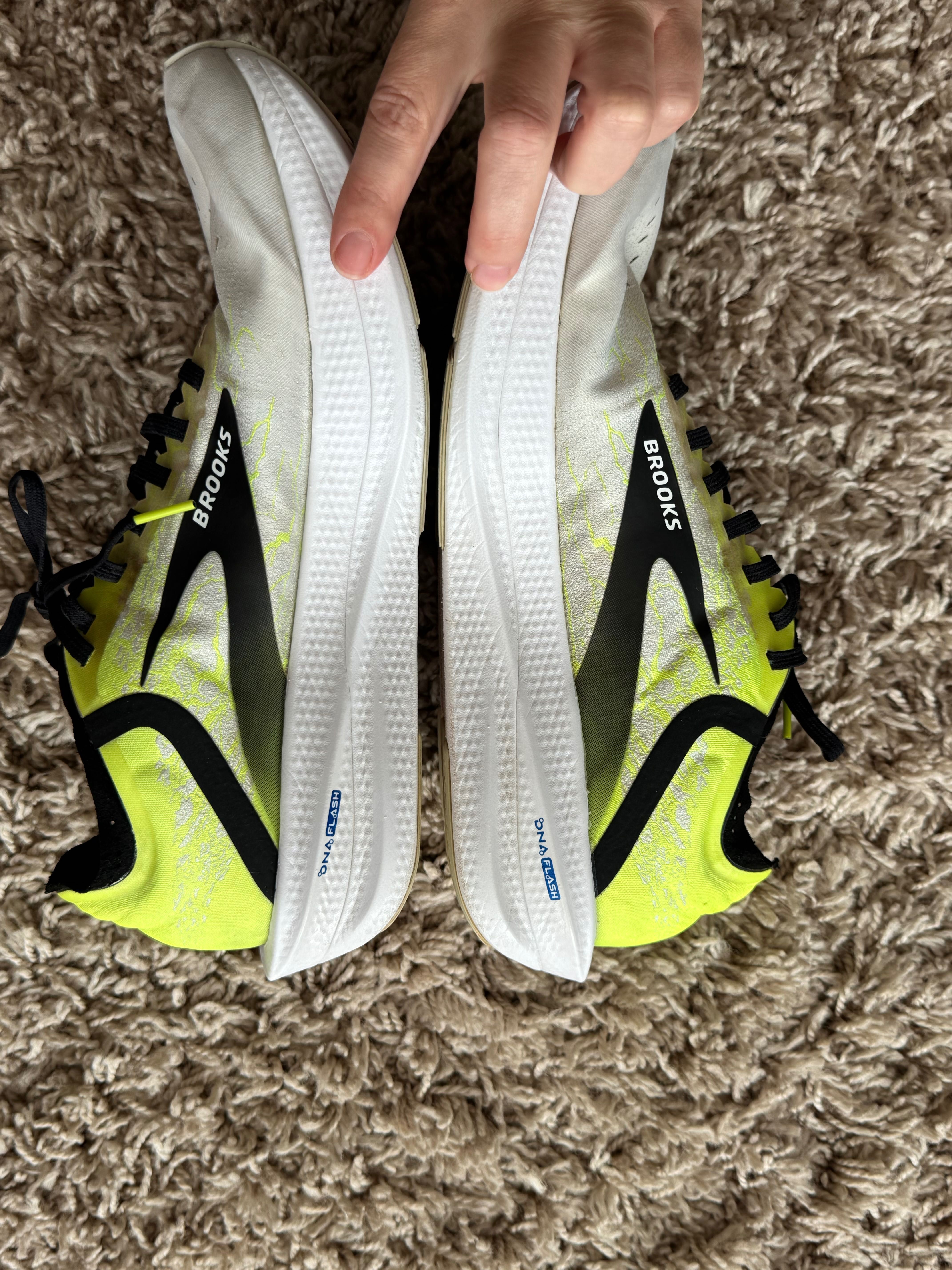 Кросівки бігові brooks hyperion elite ii оригінал