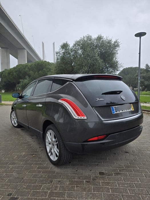 Lancia Delta 1.4T-Jet Platino 150cv