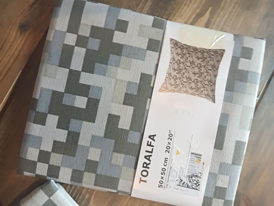 Zara Home Ikea dwie ozdobne poszewki poduszki