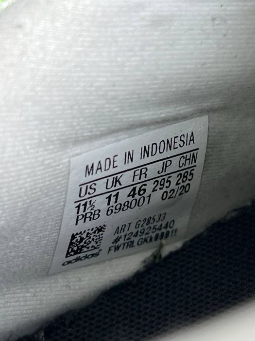 Сороконожки Adidas Оригинал р(46)