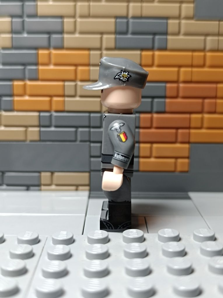 Minifigurka żołnierz WW2 Oficer Gest. Niemcy Wojsko Army klocki LEPIN