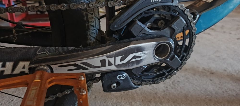 Giant glory 2 2015 M 27,5" DH (FR/STUNT/ENDURO/DIRT/DH)