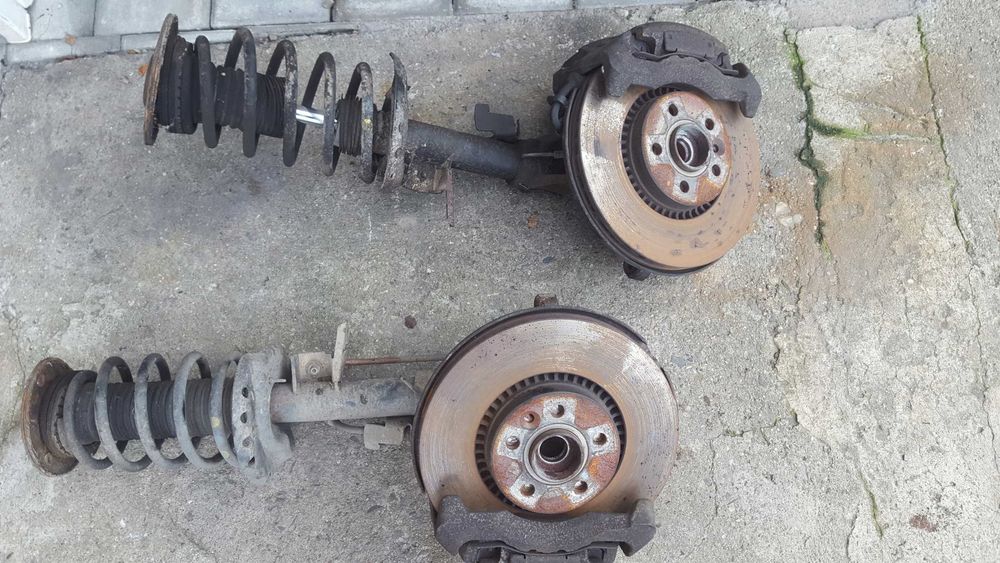 Volvo V70 XC70 S80 Tarcze Hamulcowe Przod