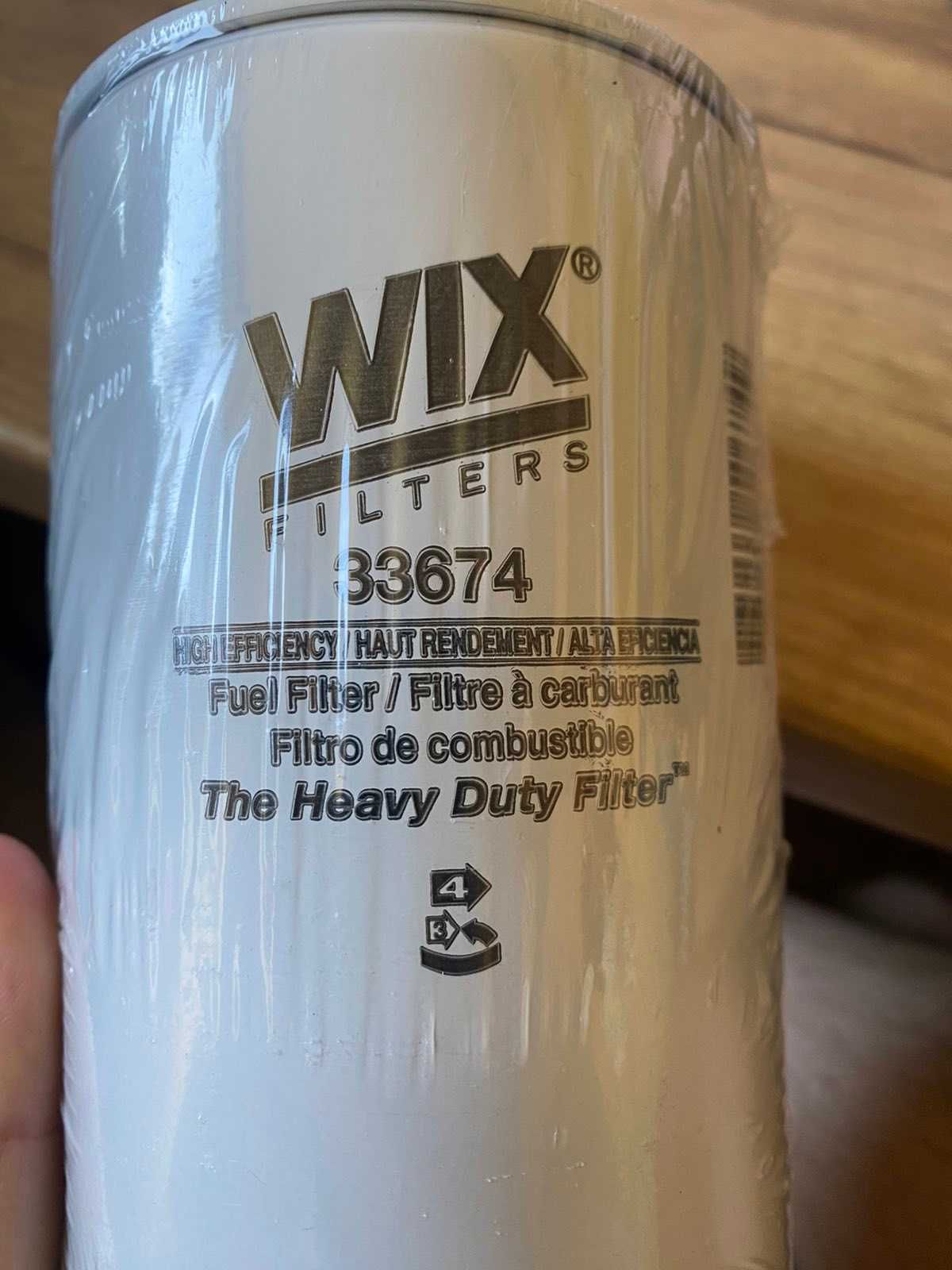 Паливний фільтр WIX 33674