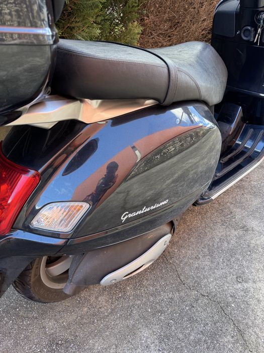 Vespa Granturismo 200cc