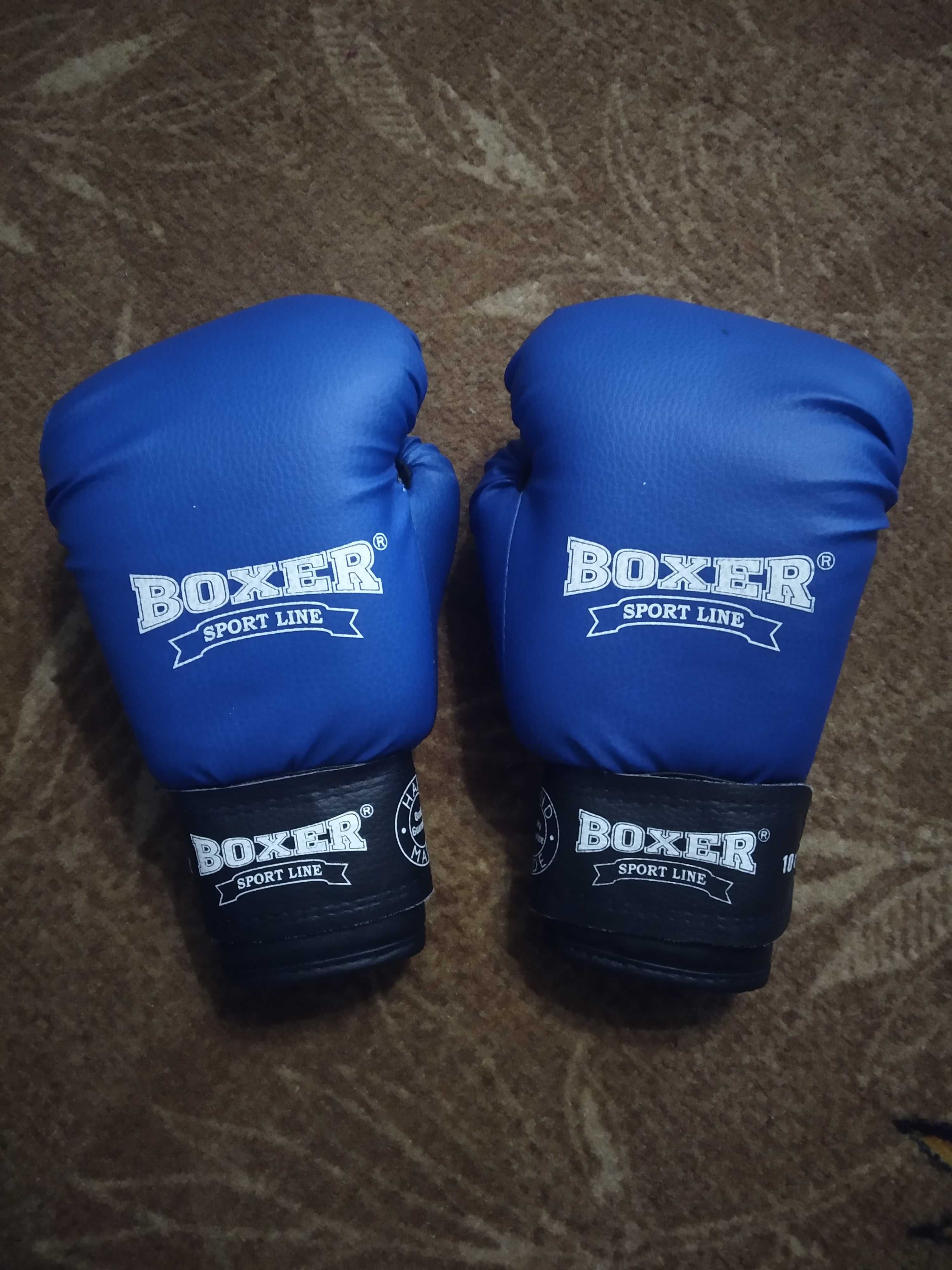 Боксерські перчатки BOXER