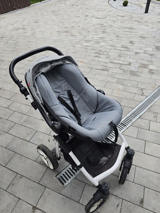 Wózek Bebetto Nico 2w1 (gondola + fotelik Mars)