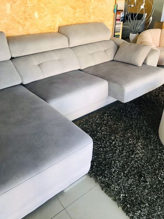 Sofá  Marlon Chaise - Long
2 elementos
Tecido classe C - (ALTA QUA