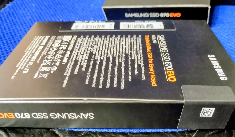 SSD диск, 256 gb.