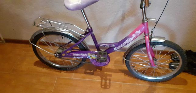 Дитячий велосипед для дівчат