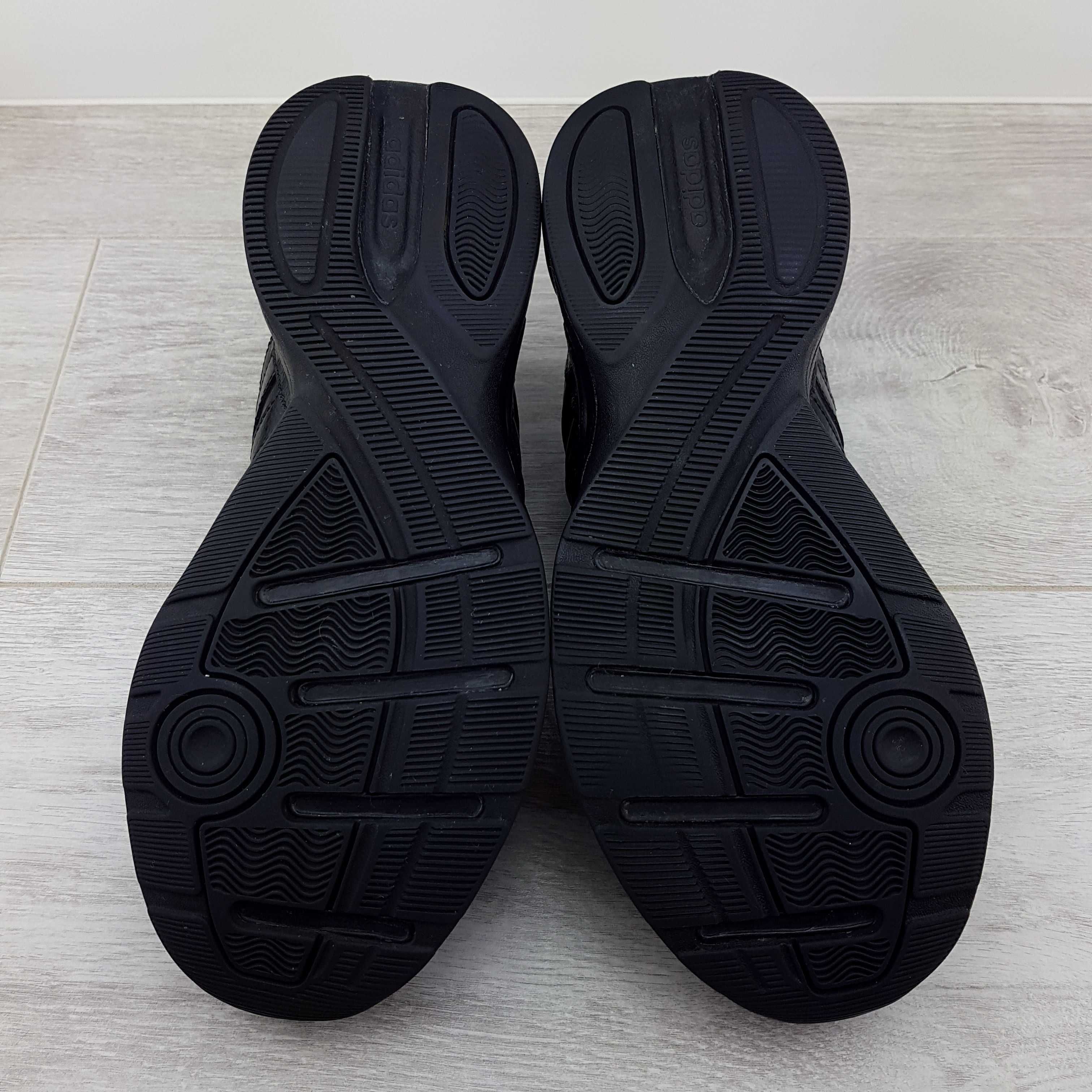 Кросівки чоловічі Adidas Strutter р. 44