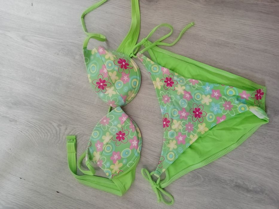 Dwuczęściowy komplet kąpielowy